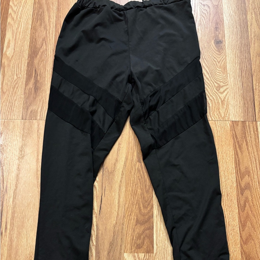 Black Athletic leggings